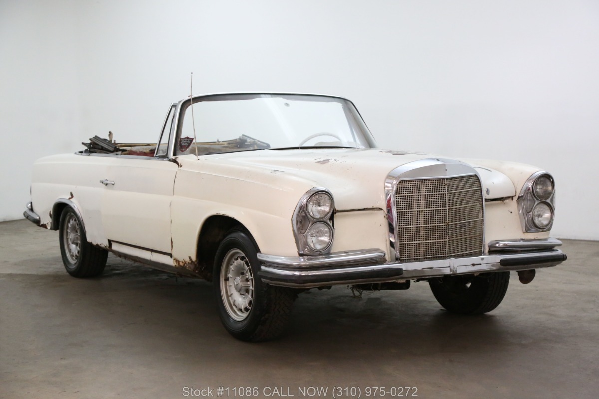 1962 Mercedes-Benz 220SE Cabriolet | Beverly Hills Car Club