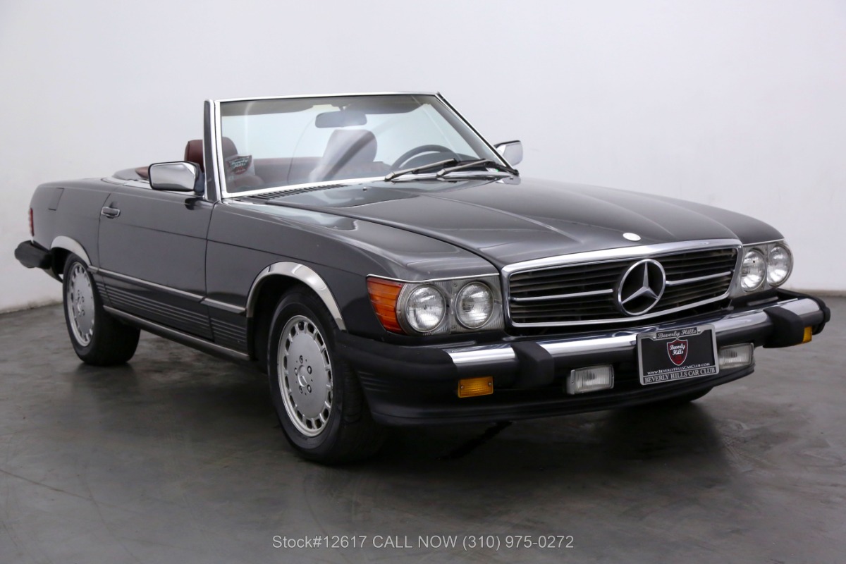 1986 Mercedes-Benz 560SL | Beverly Hills Car Club