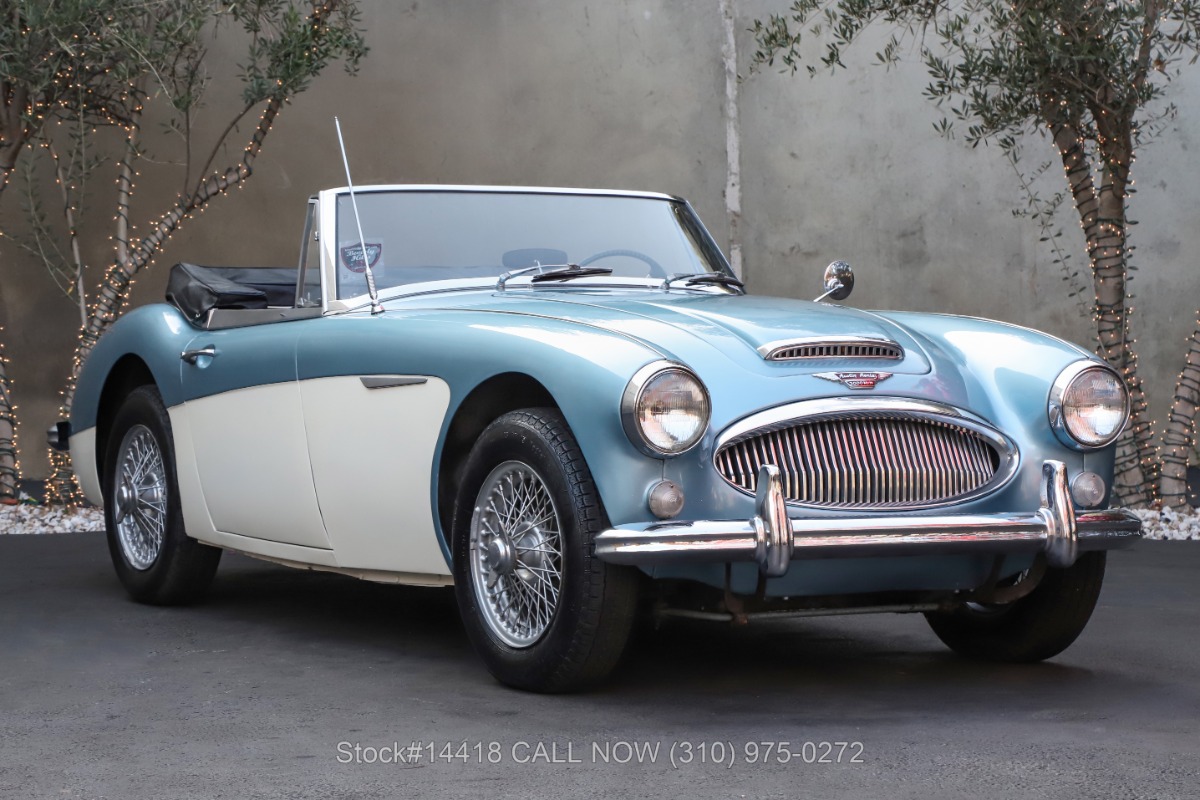 1965 Austin-Healey 3000 BJ8 Convertible Sports Car | Beverly Hills Car Club