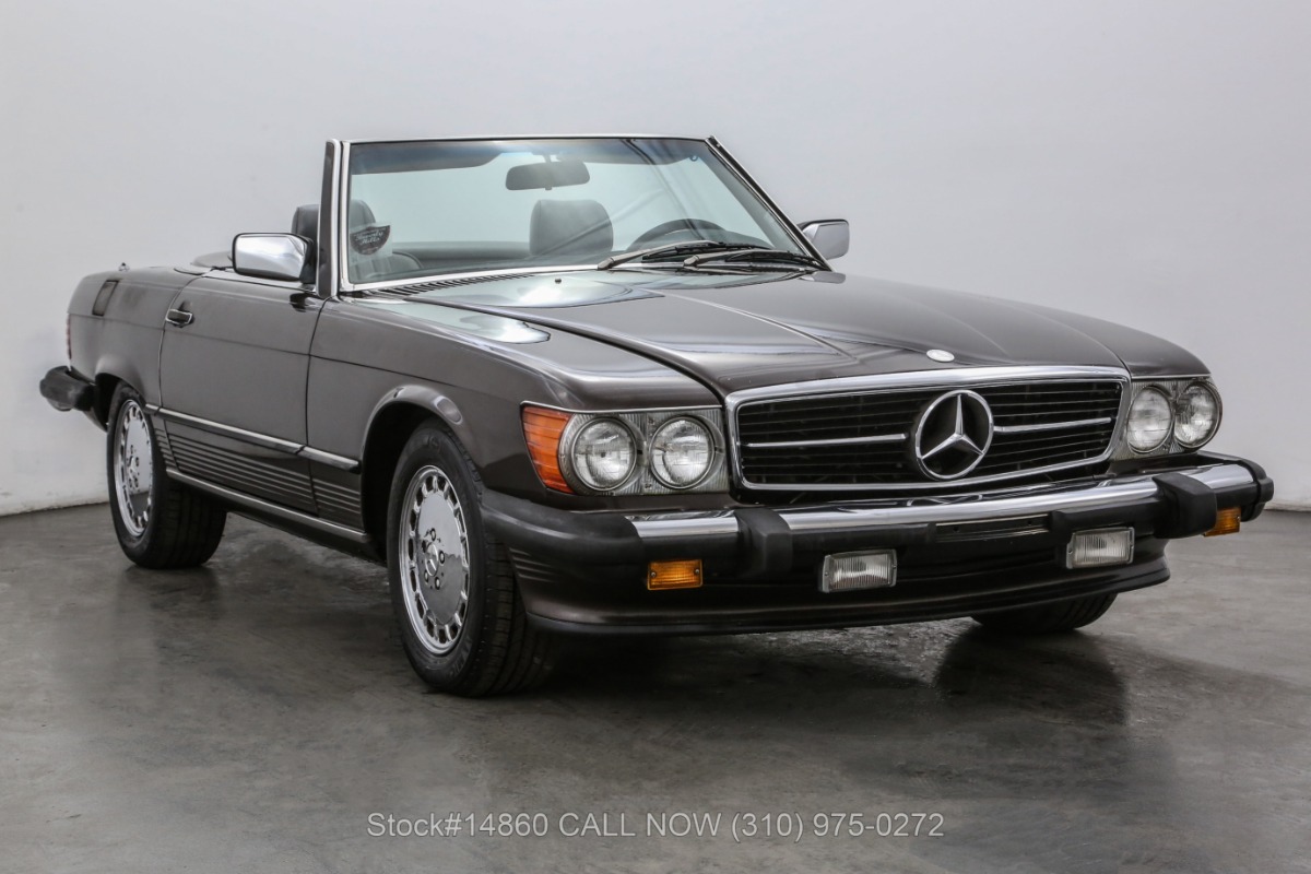 1989 Mercedes-Benz 560SL | Beverly Hills Car Club