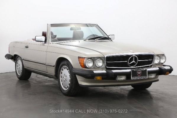 1986 Mercedes-Benz 560SL | Beverly Hills Car Club