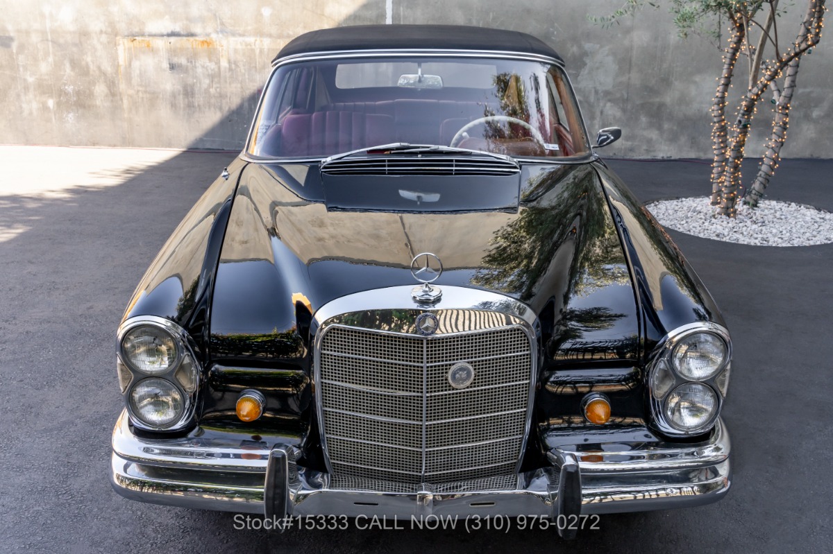 1965 Mercedes-Benz 300SE Cabriolet | Beverly Hills Car Club