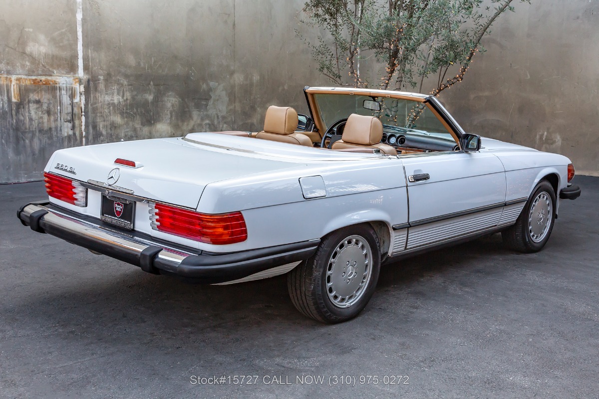 1988 Mercedes-Benz 560SL | Beverly Hills Car Club