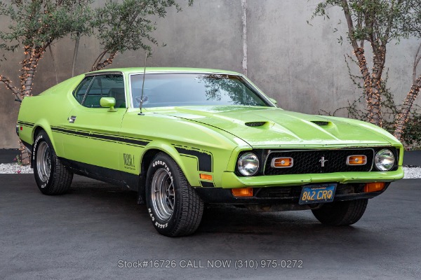 1971 Ford Mustang Sportsroof Mach 1 | Beverly Hills Car Club