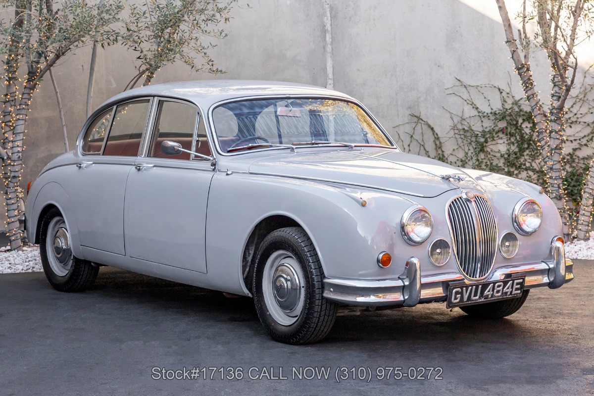 1966 Jaguar MK II Saloon | Beverly Hills Car Club