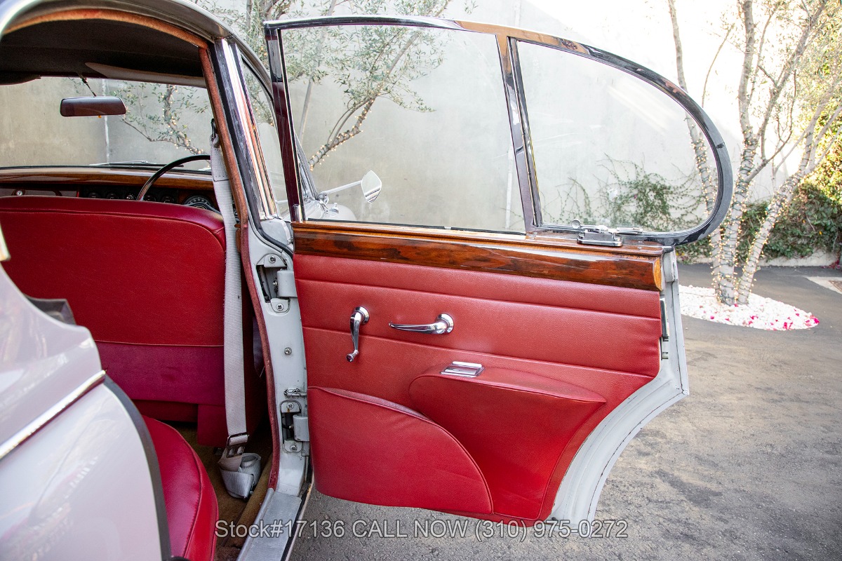 1966 Jaguar MK II Saloon | Beverly Hills Car Club