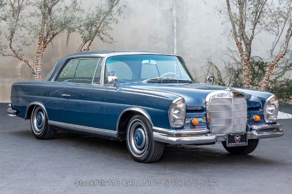 1963 Mercedes-Benz 220SEb Coupe | Beverly Hills Car Club