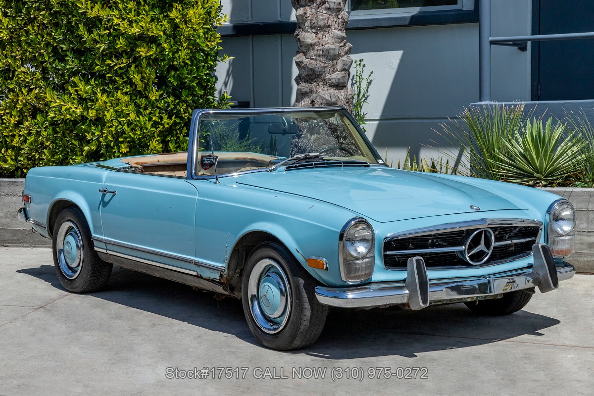 1967 Mercedes-Benz 250SL 