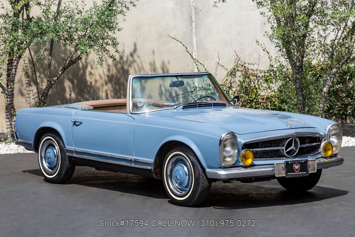 1967 Mercedes-Benz 250SL 