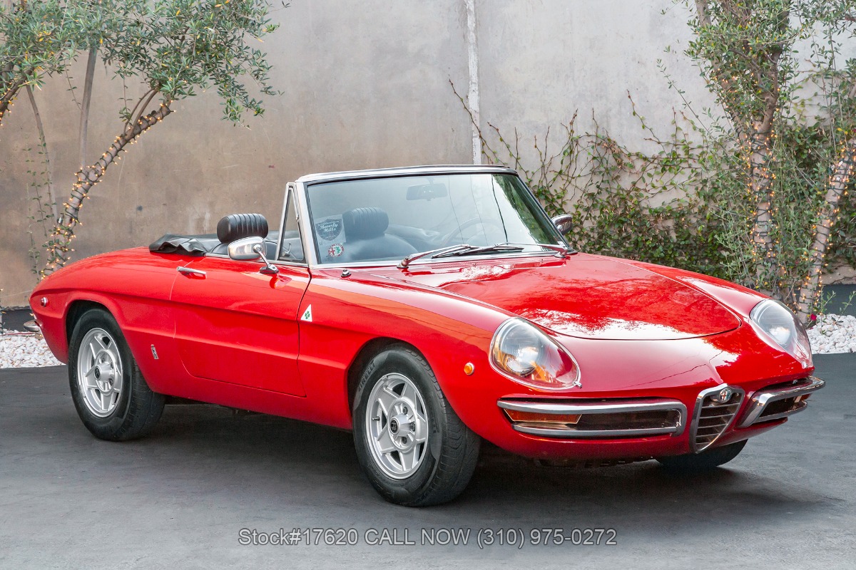 1969 Alfa Romeo 1750 Spider Veloce 