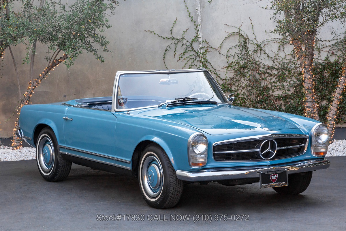 1967 Mercedes-Benz 230SL 