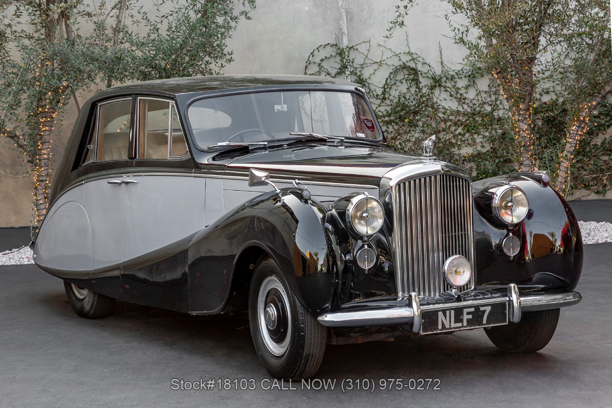 1953 Bentley R-Type Hooper 