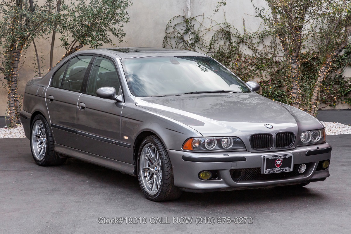 2003 BMW M5 