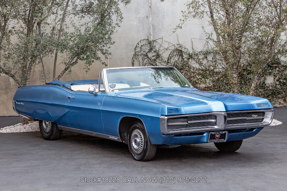 1967 Pontiac Grand Prix 