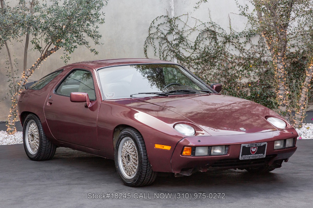 1984 Porsche 928S 