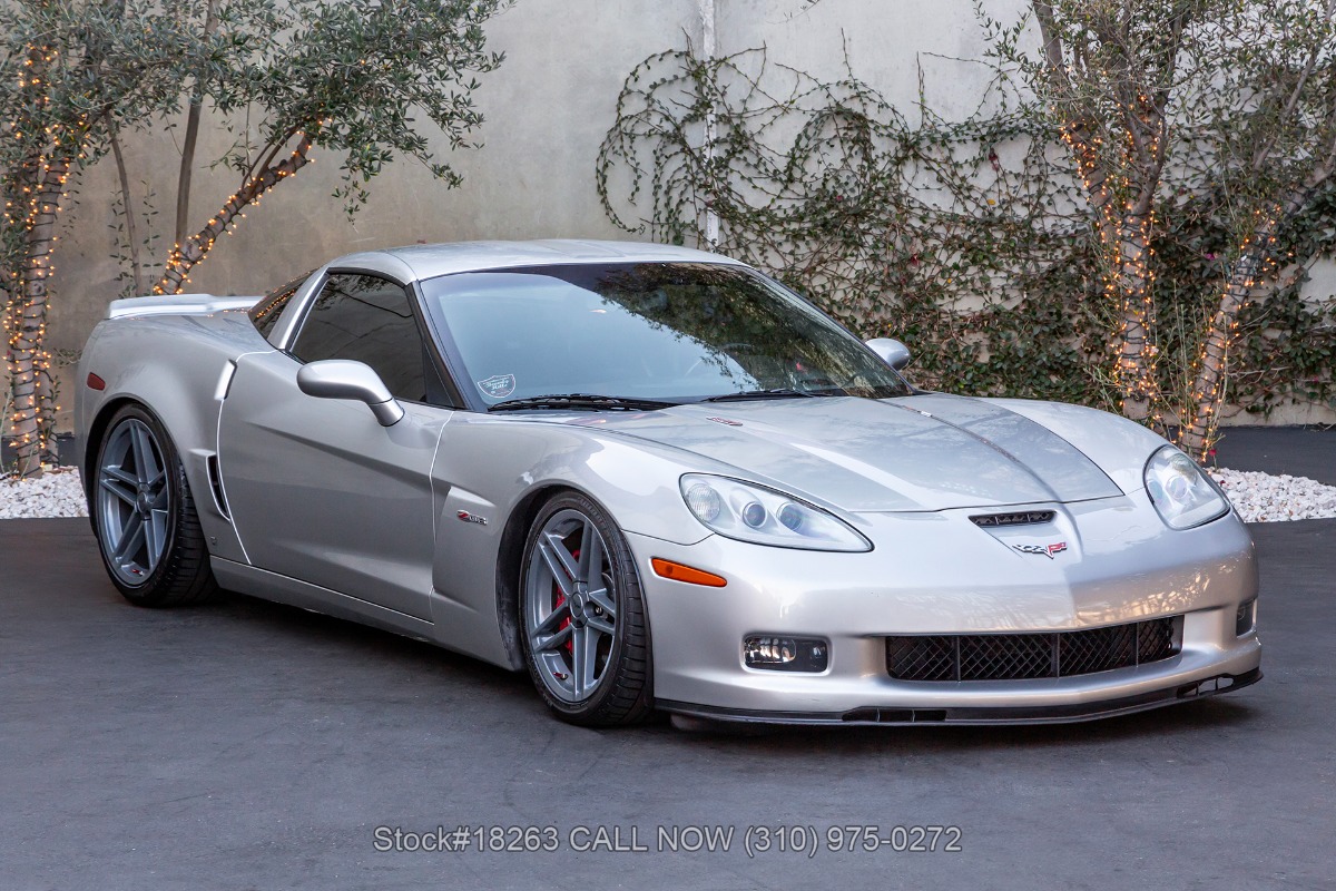 Chevrolet Corvette's photo