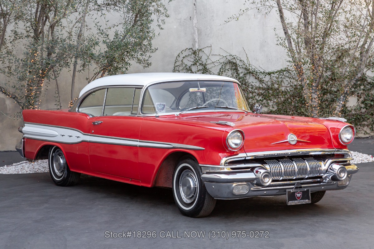 1957 Pontiac Super Chief 