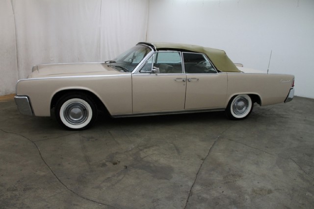 1962 Lincoln Continental Convertible | Beverly Hills Car Club