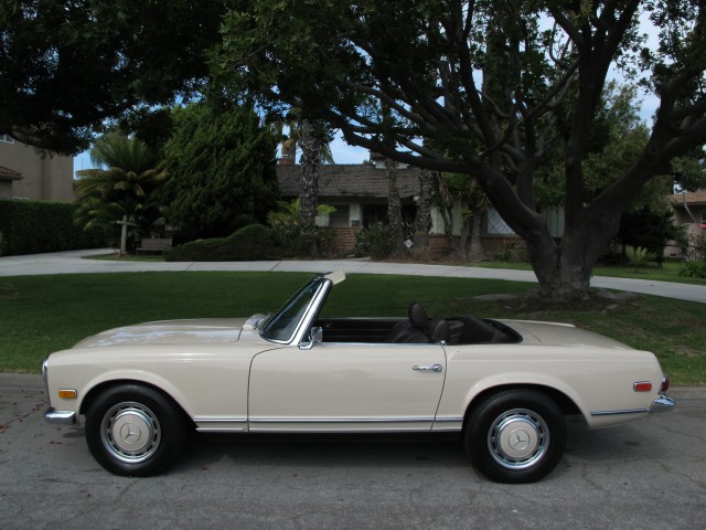 1969 Mercedes-Benz 280SL California Special | Beverly Hills Car Club