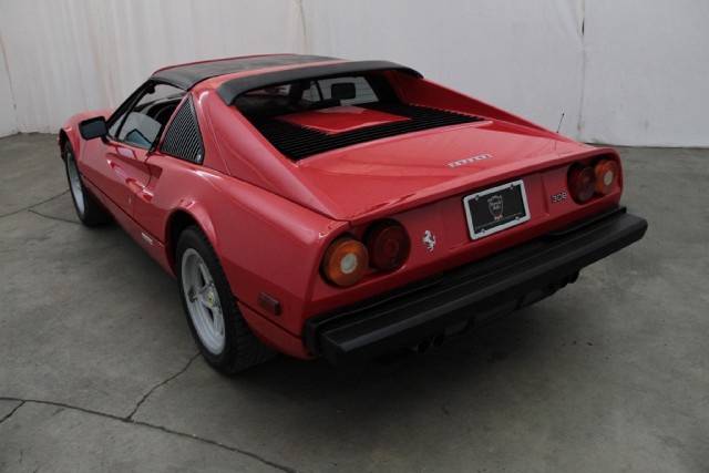 1984 ferrari 308 gts horsepower