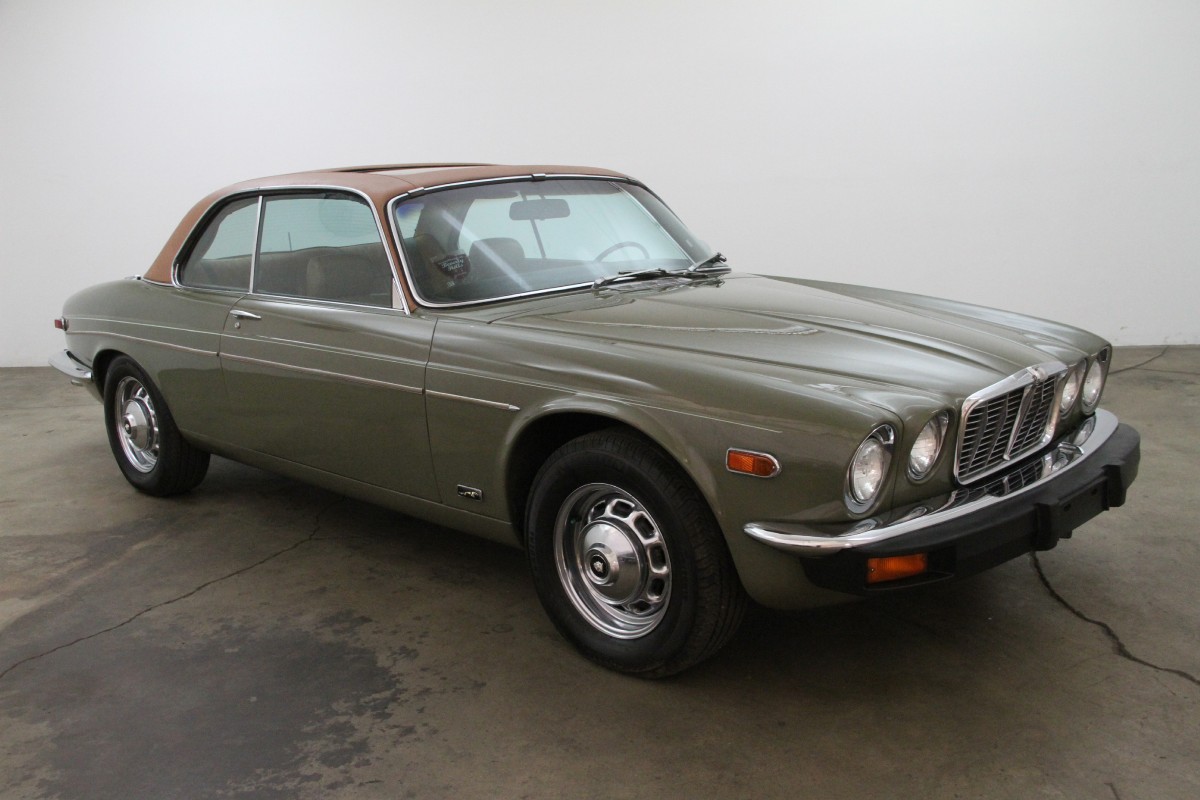 Jaguar xj6 1975