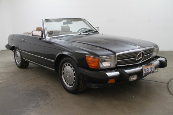 1986 Mercedes-Benz 560SL | Beverly Hills Car Club