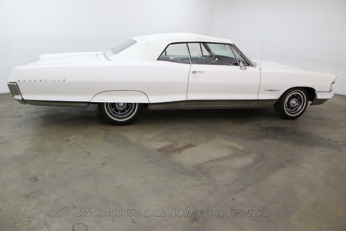 1965 Pontiac Bonneville Convertible | Beverly Hills Car Club