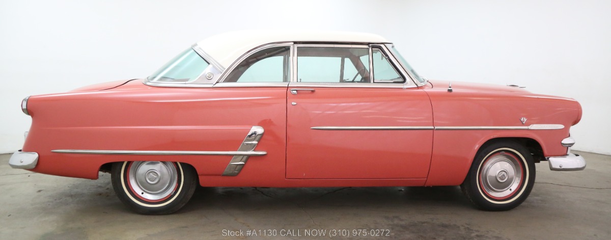 1953 Ford Crestline Victoria 2-dr Hardtop | Beverly Hills Car Club