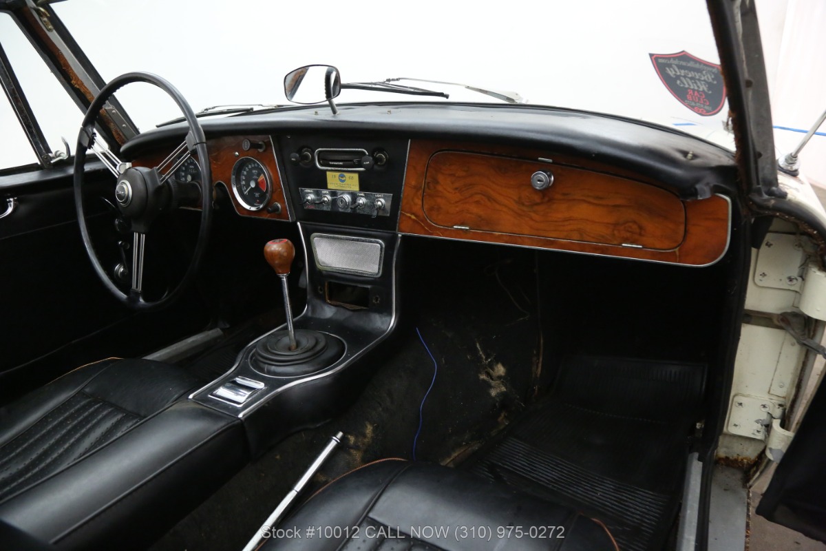 1967 Austin-Healey 3000 BJ8 Convertible Sports Car | Beverly Hills Car Club